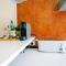 Alameda Apartments & Rooms