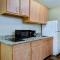 Studio 6 Lenexa - Overland Park