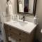 Beautiful, well-stocked home - sleeps 7!