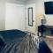 Beautiful, well-stocked home - sleeps 7!