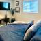 Beautiful, well-stocked home - sleeps 7!