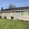 Beautiful, well-stocked home - sleeps 7!