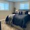 Beautiful, well-stocked home - sleeps 7!