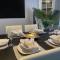 Cozy, 1st floor apartment 2bdrms Plus Semi Private room with Futon Pets with fee Family Friendly Close to Everything - 克利夫兰