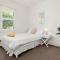 St Kilda Style - Stunning 3 Bedroom House