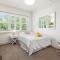 St Kilda Style - Stunning 3 Bedroom House