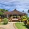 Kembali CONDO Resort with Sea View