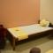 Hotel Shakuntla Palace - 400 Meters away from Vishnu Pad Temple 7 mins walk