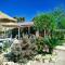 Boutique Hotel Onira