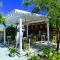 Boutique Hotel Onira