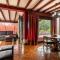 Cayenne House