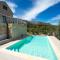 Villa Cretan View with Heated Swimming Pool - Pátima