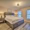 Movie Room, Hot Tub Pocono Vacation Rental!
