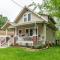 Cheerful 3 BR. 2 Bath, Spacious Family Home - Akron