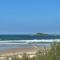 Pandanus Beach House - Direct Beach Access