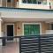 Ipoh Comfortable Home Sweet Home Double Storey Vacation Home by ZamanJa - Ipoh