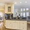 Han Solos Hideout Luxe Houston Home with Pool! - Houston
