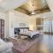 Han Solos Hideout Luxe Houston Home with Pool! - Houston