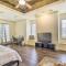 Han Solos Hideout Luxe Houston Home with Pool! - Houston