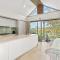 Fuller Holidays - Belongil Beach Pavilion House, 18A Childe St