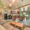 Hilltop Loft Ukiah Vacation Rental!