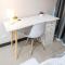 A2J Luxury 2BR BGC Uptown Suite Near Uptown Mall - مانيلا