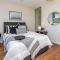 1 Bright Point Apartment 1307