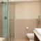 Panoramic Ocean View Beachfront Top floor 2 bed, Big Bay- 212 Eden on the Bay - 开普敦