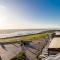 Panoramic Ocean View Beachfront Top floor 2 bed, Big Bay- 212 Eden on the Bay - 开普敦
