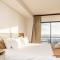 Panoramic Ocean View Beachfront Top floor 2 bed, Big Bay- 212 Eden on the Bay - 开普敦