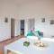 BOLONIA HOUSE BOLONIA HOUSE