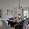 Large coastal cottage, private indoor pool, hut tub, sauna and steam pod