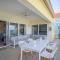 Blue Bay Beach Apartments