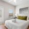 Sleeps 12 Spacious West Campus Apt w Huge Patio - أوستن