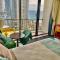 High Floor Ocean View at Surfers Paradise - Hotel Studio