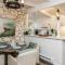 3798 Cedar Place apts