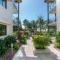 Beachfront Apartment with Ocean Views - Yorkeys Knob