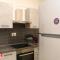 Comfy Living Renovated 2 Rooms at Ambra Apartments-Lift-Secure Parking-Great Area