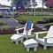 Carriage House Motel Cottages & Suites