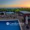 Impressive Villa Exclusive Sea Caves walk to taverns Sleeps 11 Ref 507