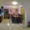Impressive Villa Exclusive Sea Caves walk to taverns Sleeps 11 Ref 507