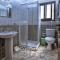 Impressive Villa Exclusive Sea Caves walk to taverns Sleeps 11 Ref 507