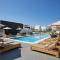 Sea Breeze Santorini Beach Resort, Curio By Hilton - 佩里沃罗