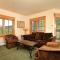 Expedition Station Condominiums by Keystone Resort - Keystone