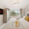 Luxurious 4 Bed House, Solihull, NEC, Airport, Business & Leisure Stays - Wisteria House