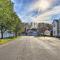 2 Mi to Ocean Rehoboth Beach Townhome with Grill!