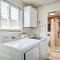 Portland Floating Home Getaway with Sauna! - Портленд