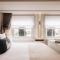 Hotel 717