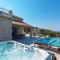 3 Bedroom Nice Home In Blato