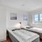 6 Bedroom Cozy Home In Grindsted - Grindsted
